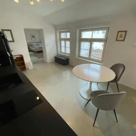 Apartment Lauben Old Town